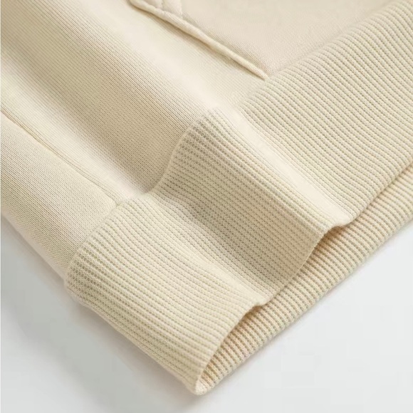 Woman’s plus size‎ Halloween Hoodie - Picture 9 of 11